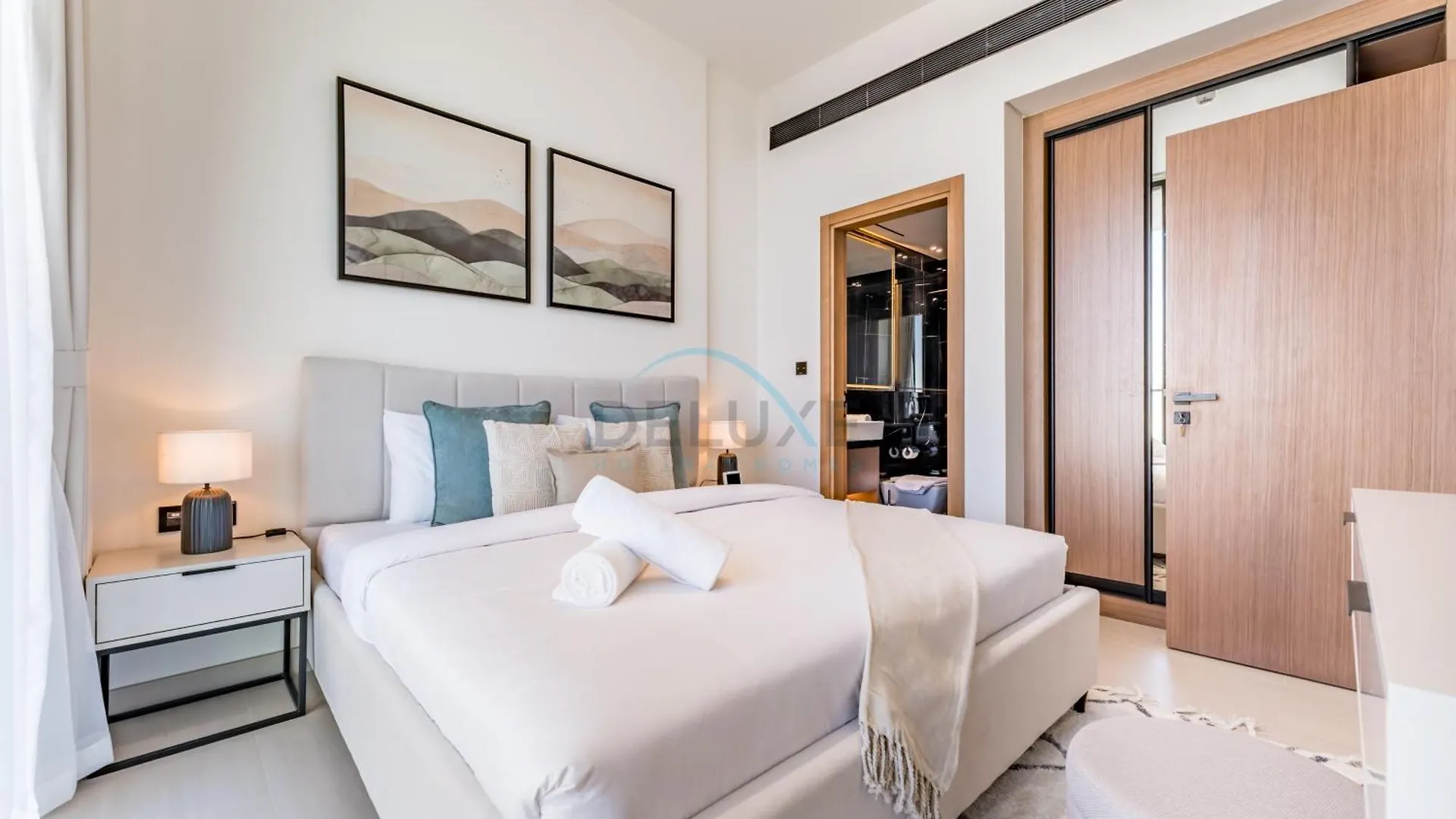 City Views 1Br Near Community Park With Private Balcony, Binghatti House, Jumeirah Village Circle By Deluxe Holiday Homes Dubai Apartment